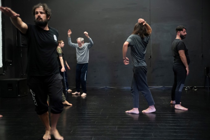 TRAINING-FORMATION-ACTEUR-LA-BULLE-BLEUE%C2%A9Laure-Vasconi-Grande-Commande-photographique-BNF-Ministere%20de%20la%20Culture